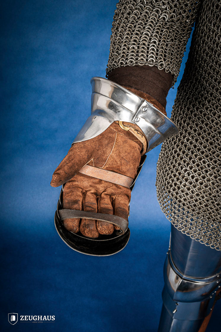 15th Century Mitten Gauntlets made of 1.2 mm steel, featuring a leather strap for secure fit and layered construction for protection.