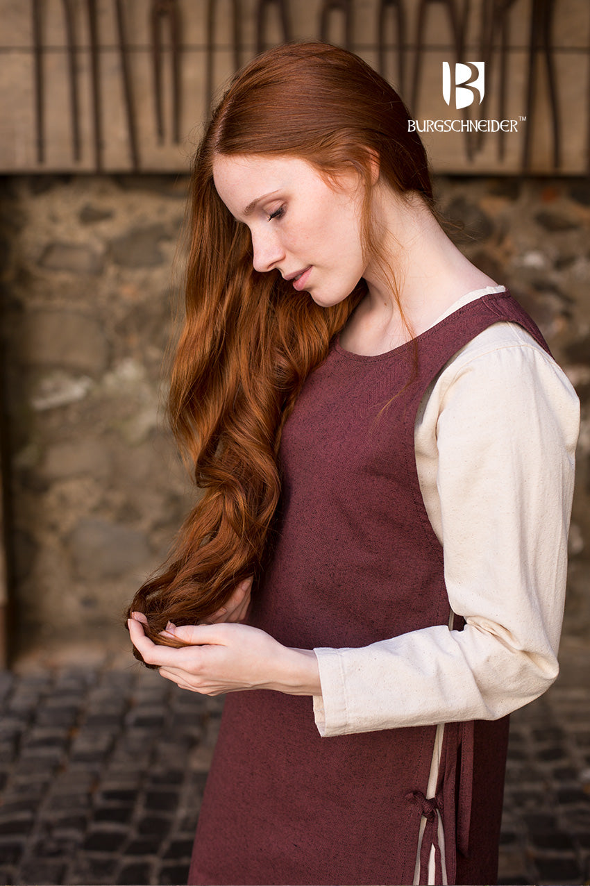 Over Dress Haithabu Brown, a Viking-inspired women's dress made from coarse woven cotton with side lacing for flexibility and comfort.