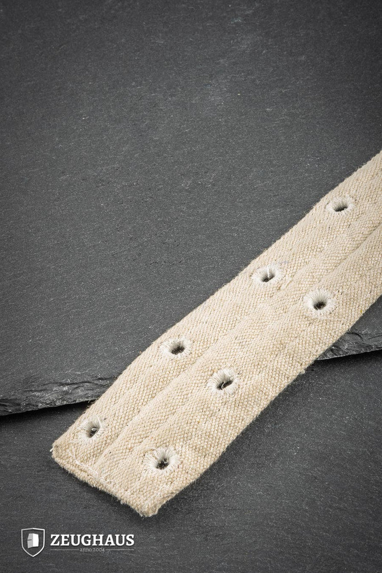 Padded Belt Natural made of high-quality cotton linen with a quilted finish, designed for medieval outfits.