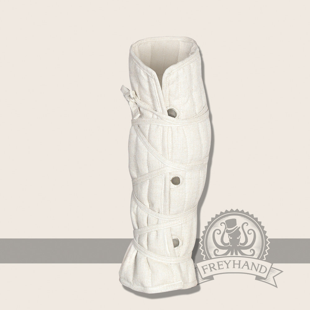 Padded Legs Eisenbrück Natural in a soft linen-cotton blend, showcasing its elegant natural color and cozy padding.