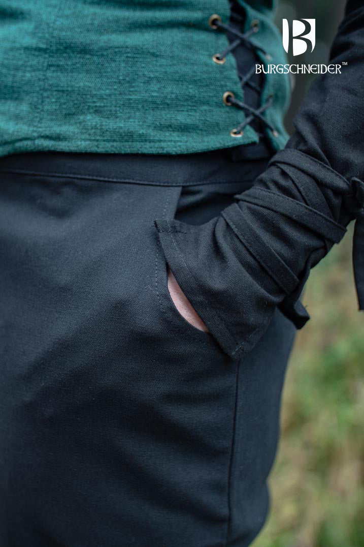 Kerga Black Pants made from 100% cotton, featuring laces at the ankles, stylish buttons, and pockets, perfect for medieval and fantasy events.