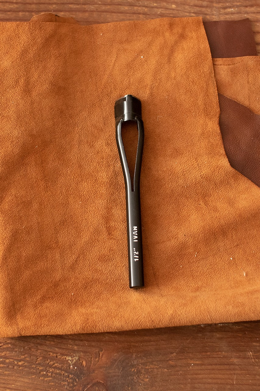 Point End Punches with a 15 mm tapering shape and durable iron handle, ideal for finishing leather belts.