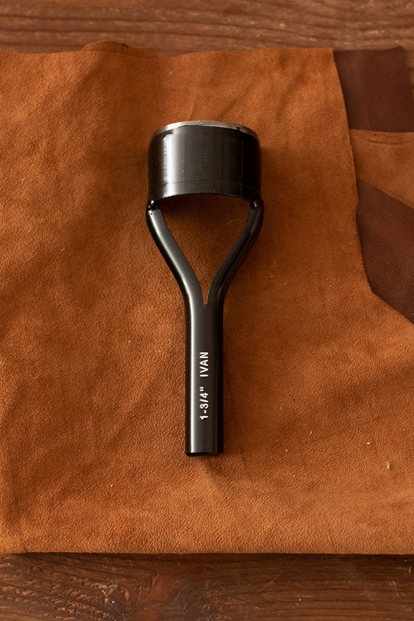 A set of 44 mm Point End Punches made of durable iron, featuring a tapering round shape for precise belt finishing.