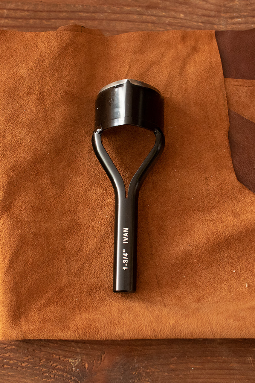 Point End Punches (45 mm) with iron handle and tapering shape, ideal for finishing belt ends.