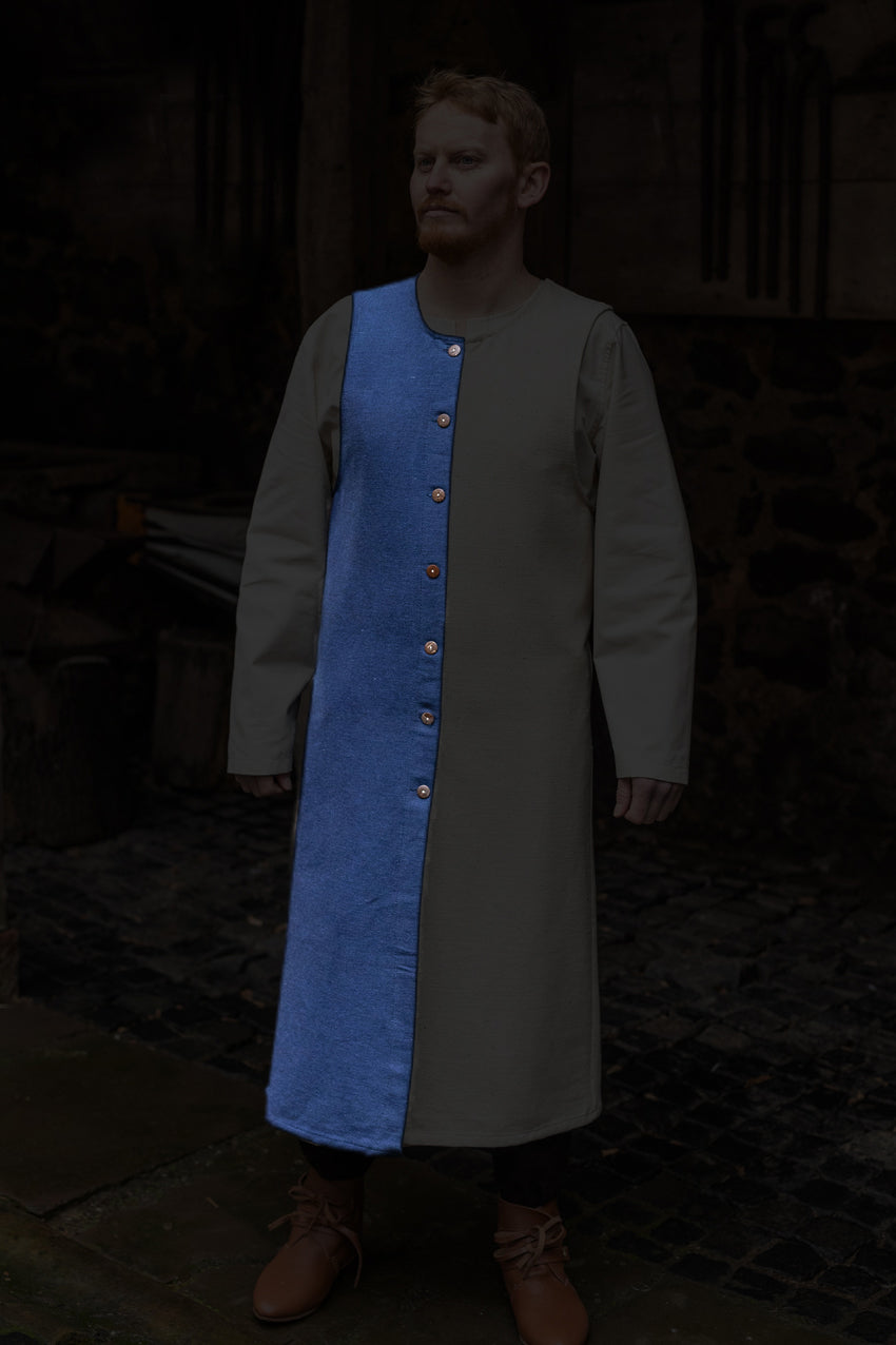 Right Side Tabard Auderic Blue featuring stylish wooden buttons and wide armholes, made from heavy cotton fabric.
