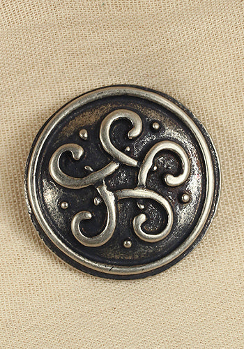 Rivet-Plate Celtic Knot Antique Silver with intricate design, suitable for leather projects.