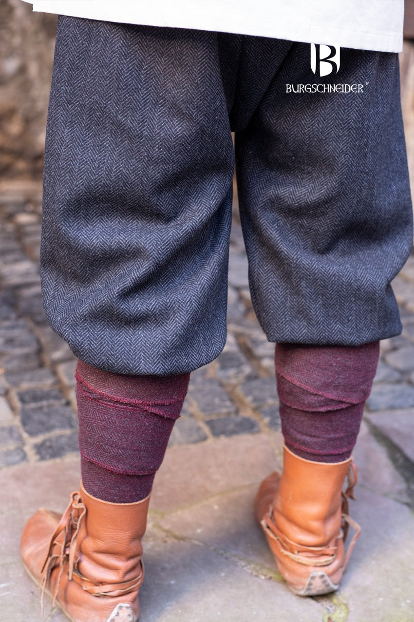 Rus Pants Ivar Herringbone in Black and Grey, showcasing a historical Viking design with a unique herringbone pattern.