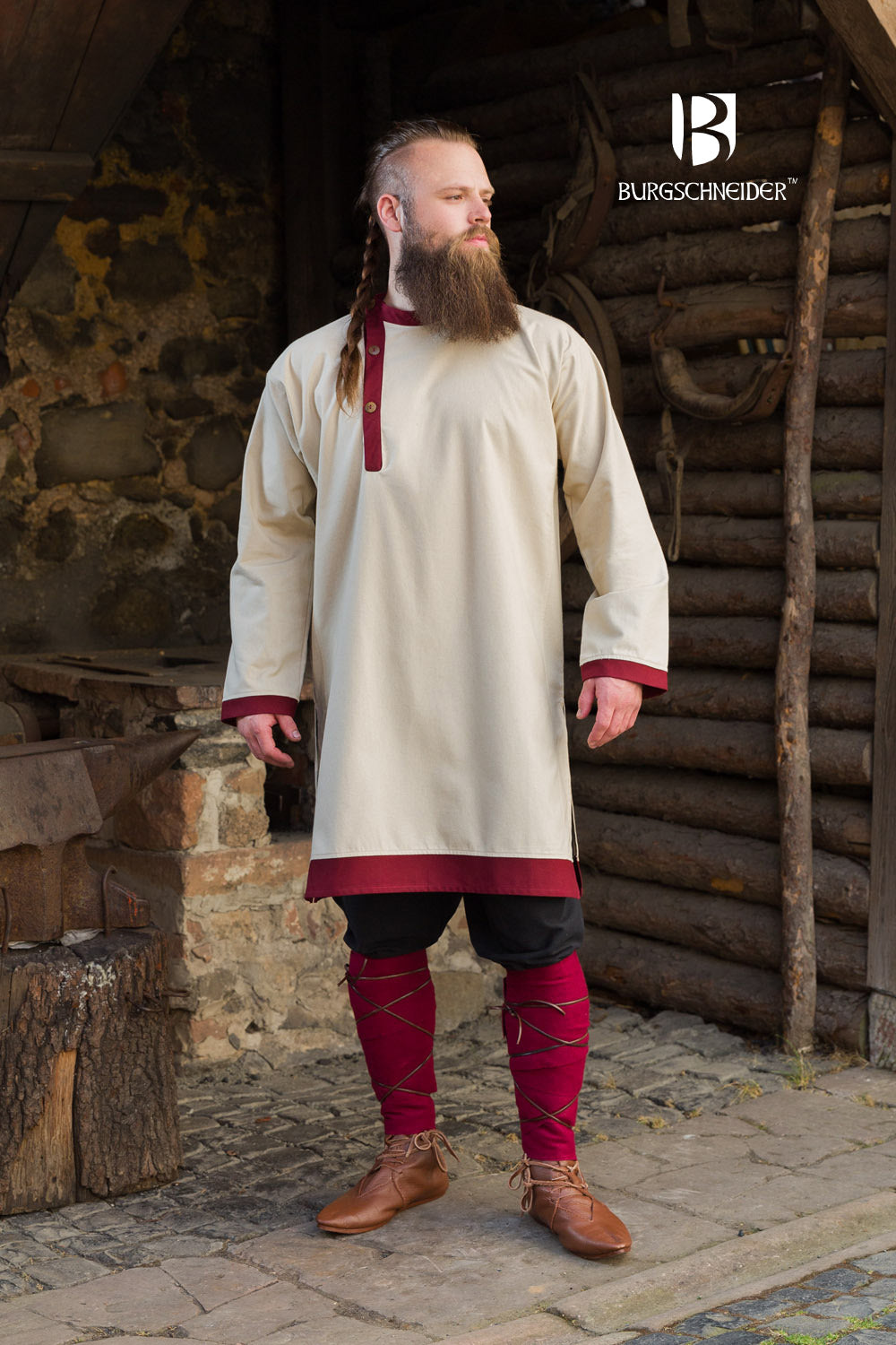 Tobiasz Rus Tunic in Natural color with Bordeaux accents on hem and collar, featuring side slits for mobility.