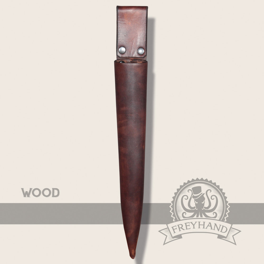 Sheath Pieris Brown made of vegetable tanned leather, designed for Heinrich dagger with a straight loop for versatile wear.
