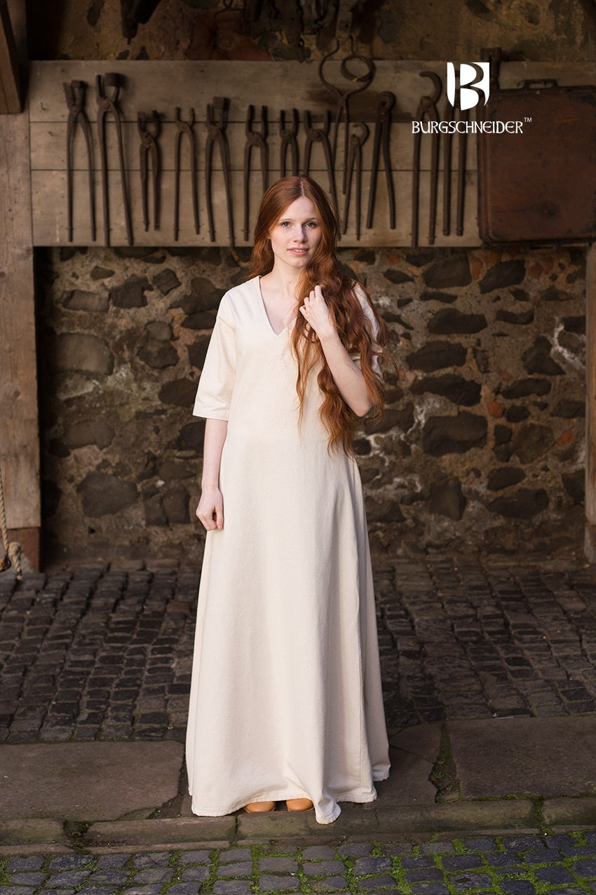 Short Sleeve Under Dress Laga Natural featuring a V-neckline and ankle-length design, perfect for summer and LARP events.