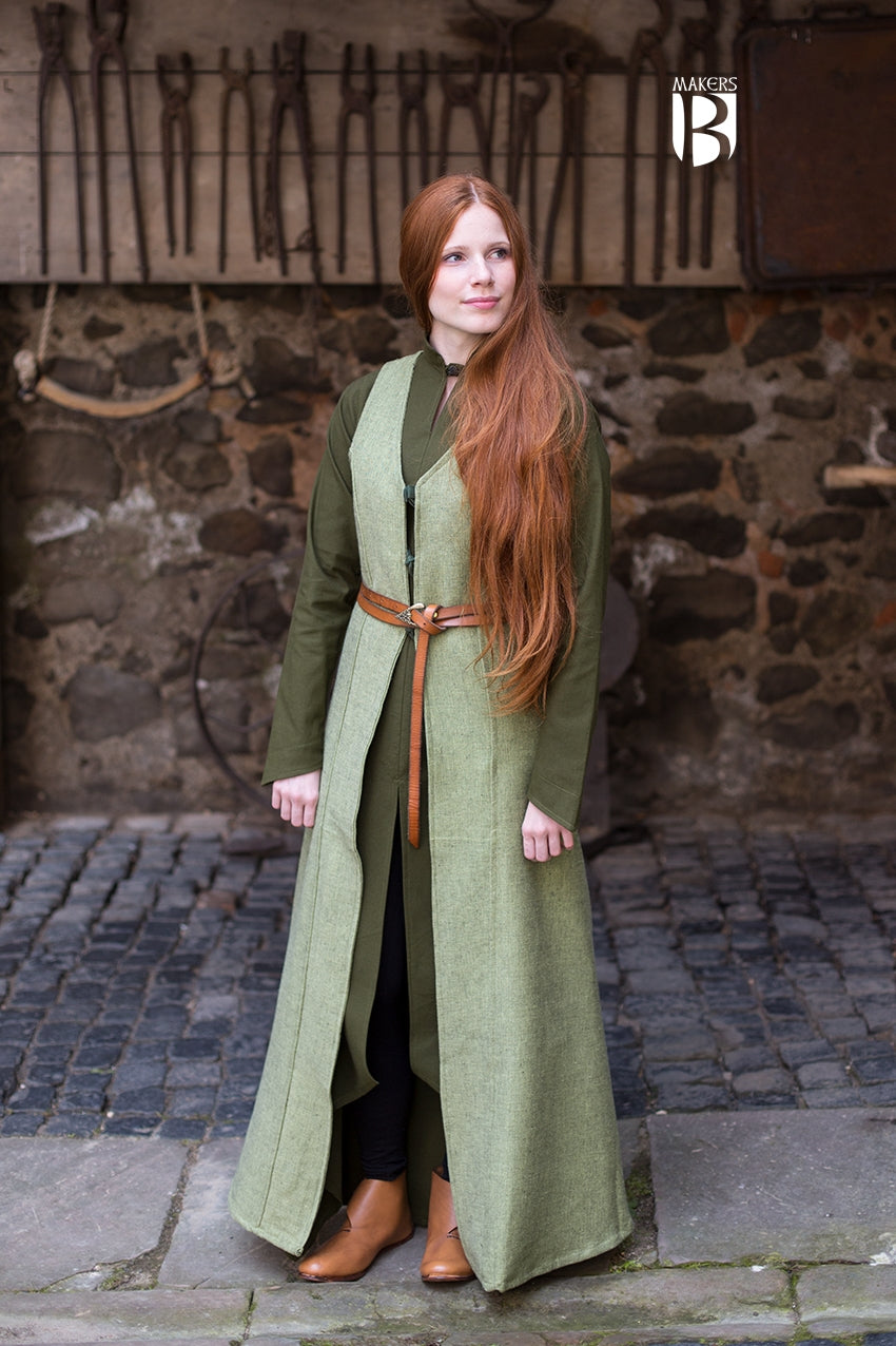 Sleeveless Coat Maiva in Linden Green, featuring a V-neck, feminine waist, and flowing design, perfect for medieval-themed events.