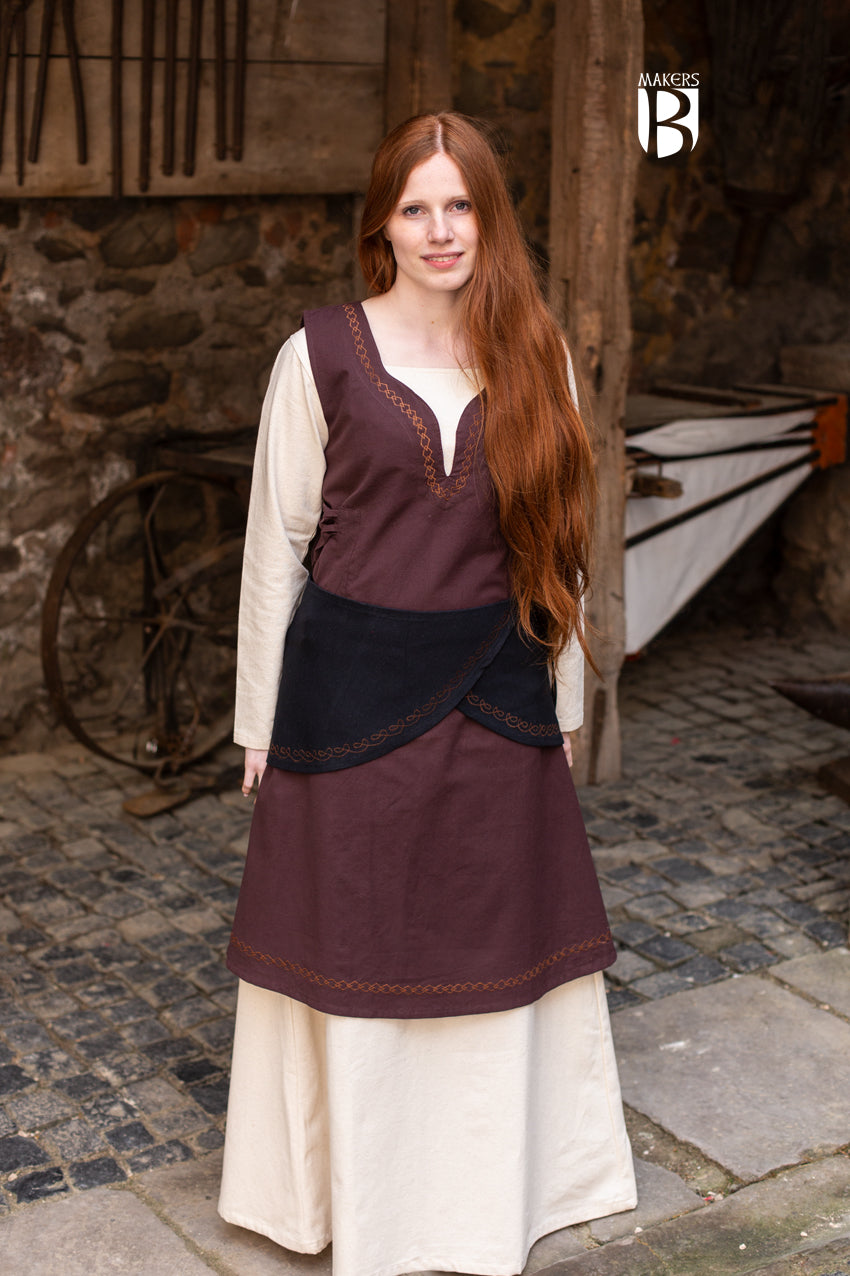 Wrap Belt Sora Black made of 100% cotton with ornamental embroidery, showcasing its adjustable lacing and elegant design.