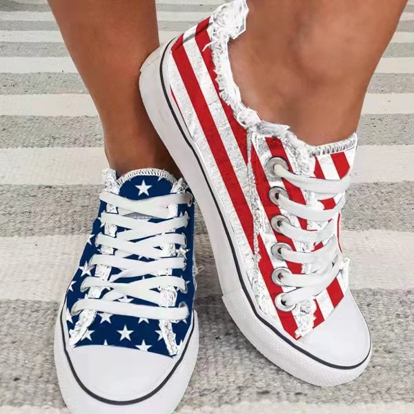 Star Striped Lace Up Sneakers featuring a stylish design with a round toe and lace-up closure, perfect for casual wear.