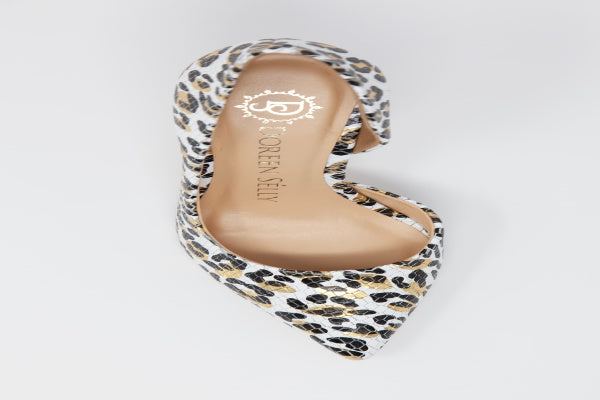 Amber Aziza mid heel D’Orsay silhouette pump in genuine leather, featuring a pointed toe and a 3.3-inch slim leather-covered heel.