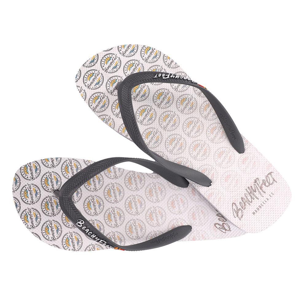 BeachyFeet® Logo AOP Blanco flip flops featuring a stylish design inspired by Mediterranean beach culture.