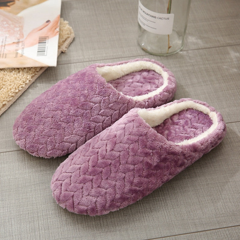 Cozy women indoor slippers in various colors, featuring plush material and anti-slip soles, perfect for autumn and winter wear.