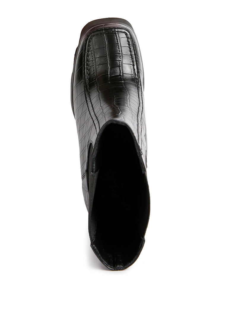 Bounty High Platform Heel Chelsea Boots featuring a chunky heel and sleek design, perfect for autumn and winter fashion.