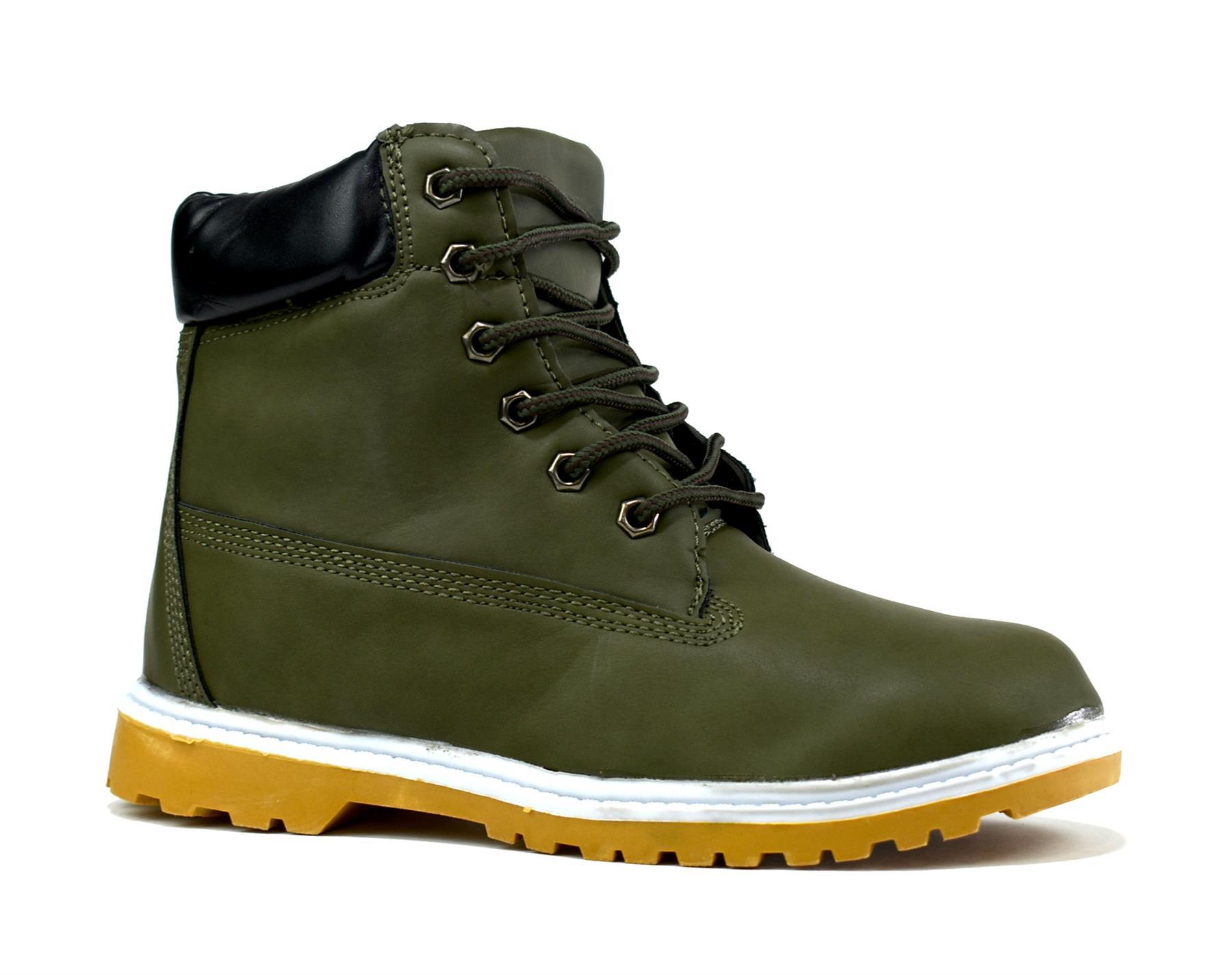 Builder's Boot in Olive featuring durable synthetic and textile materials, designed for comfort and safety.