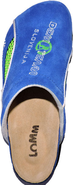 DemoTeam 3055 Pantoletten in Hellblau, sportliches Design, inspiriert vom Slowenien Team.