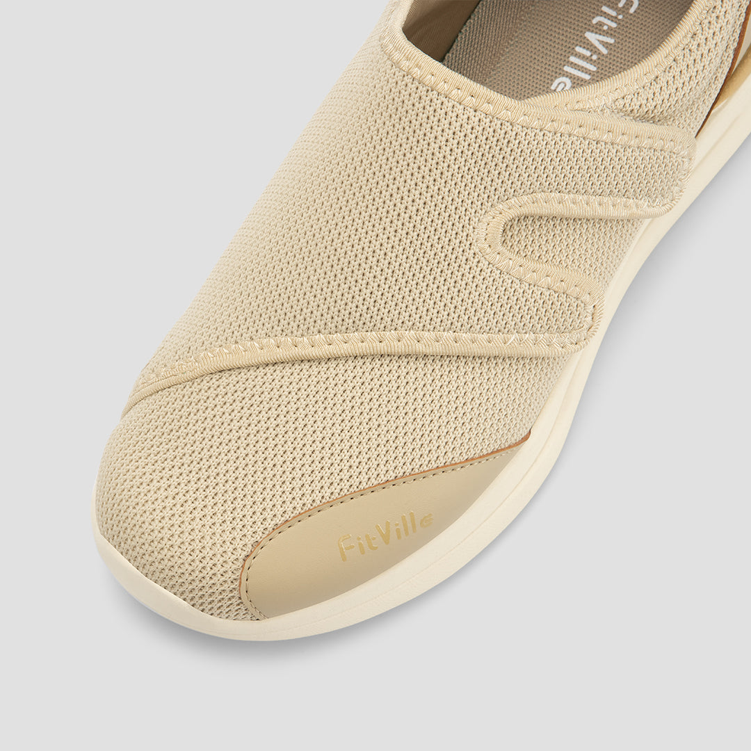 FitVille Men's EasyTop Diabetic Shoes V1 featuring adjustable Velcro straps, deep toe box, and cushioned sole for comfort.