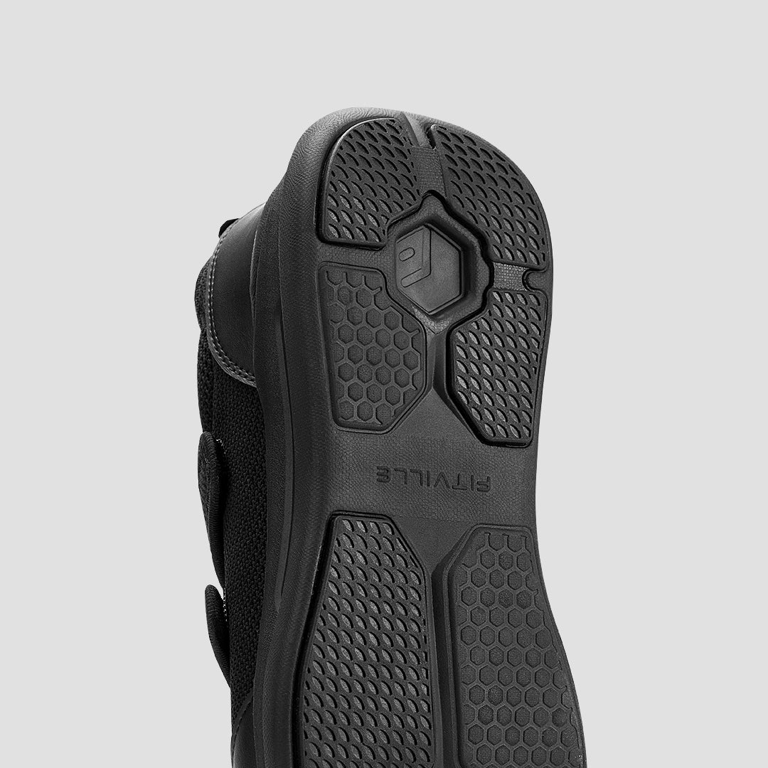 FitVille Men's EasyTop Diabetic Shoes V1 featuring adjustable Velcro straps, deep toe box, and cushioned sole for comfort.