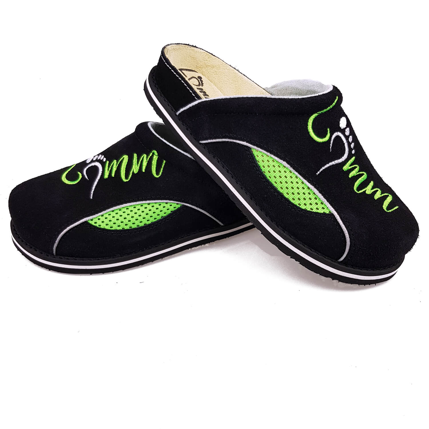 Lightware 3060 Pantoffeln in Schwarz und Grün, ergonomisches Design für Komfort nach sportlicher Aktivität.