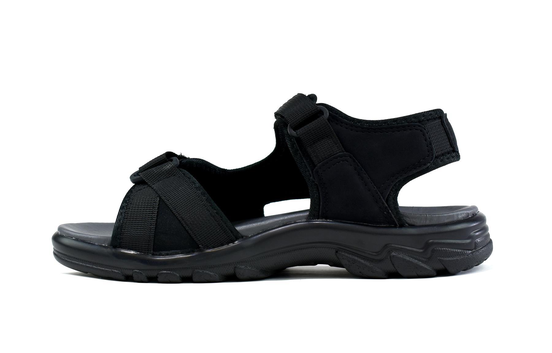 Men's strappy summer sandals featuring a breathable upper, cushioned insock, and durable sole, perfect for summer outings.