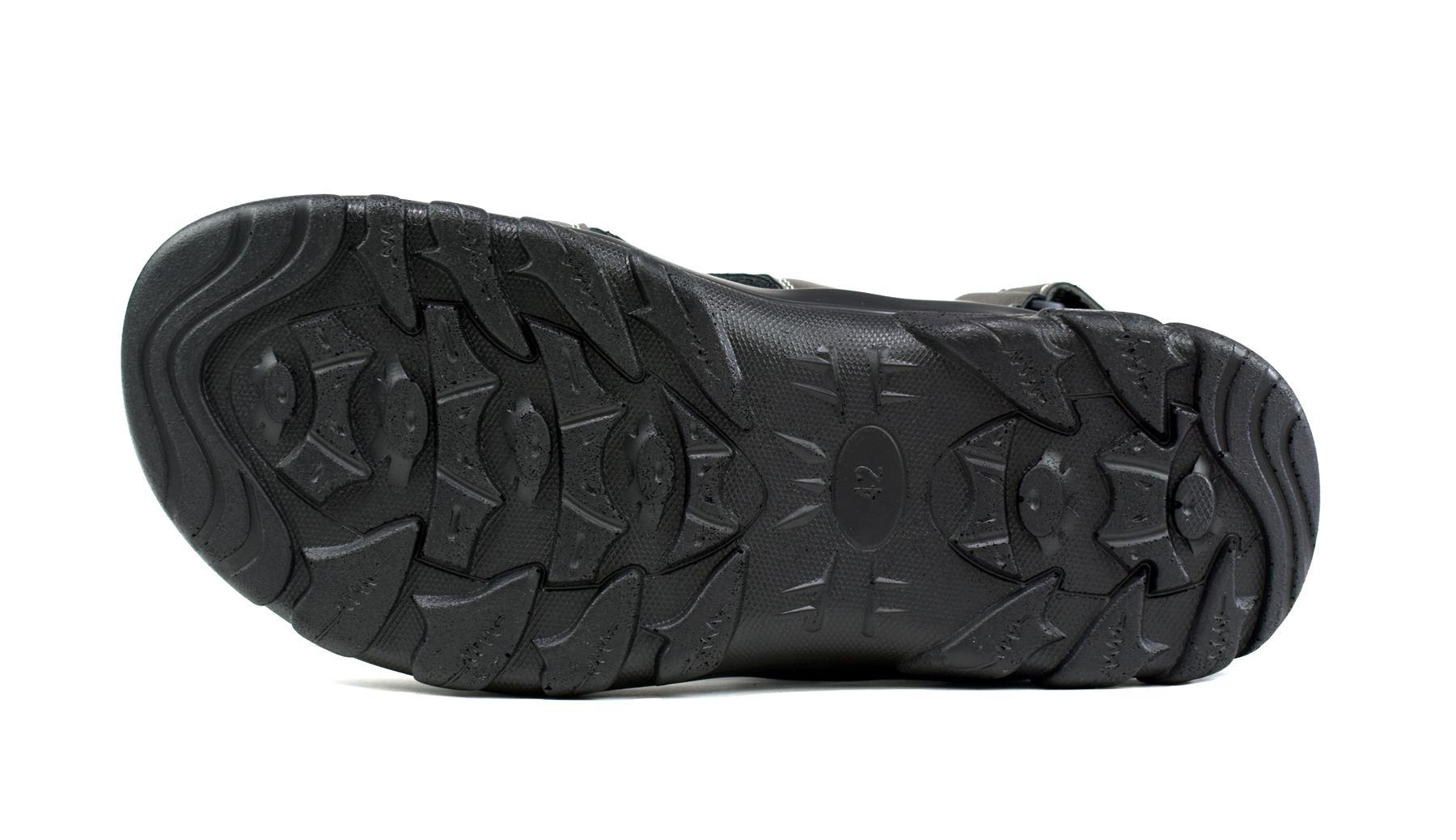 Men's strappy summer sandals made of synthetic PU with a textile lining, showcasing a stylish design suitable for warm weather.