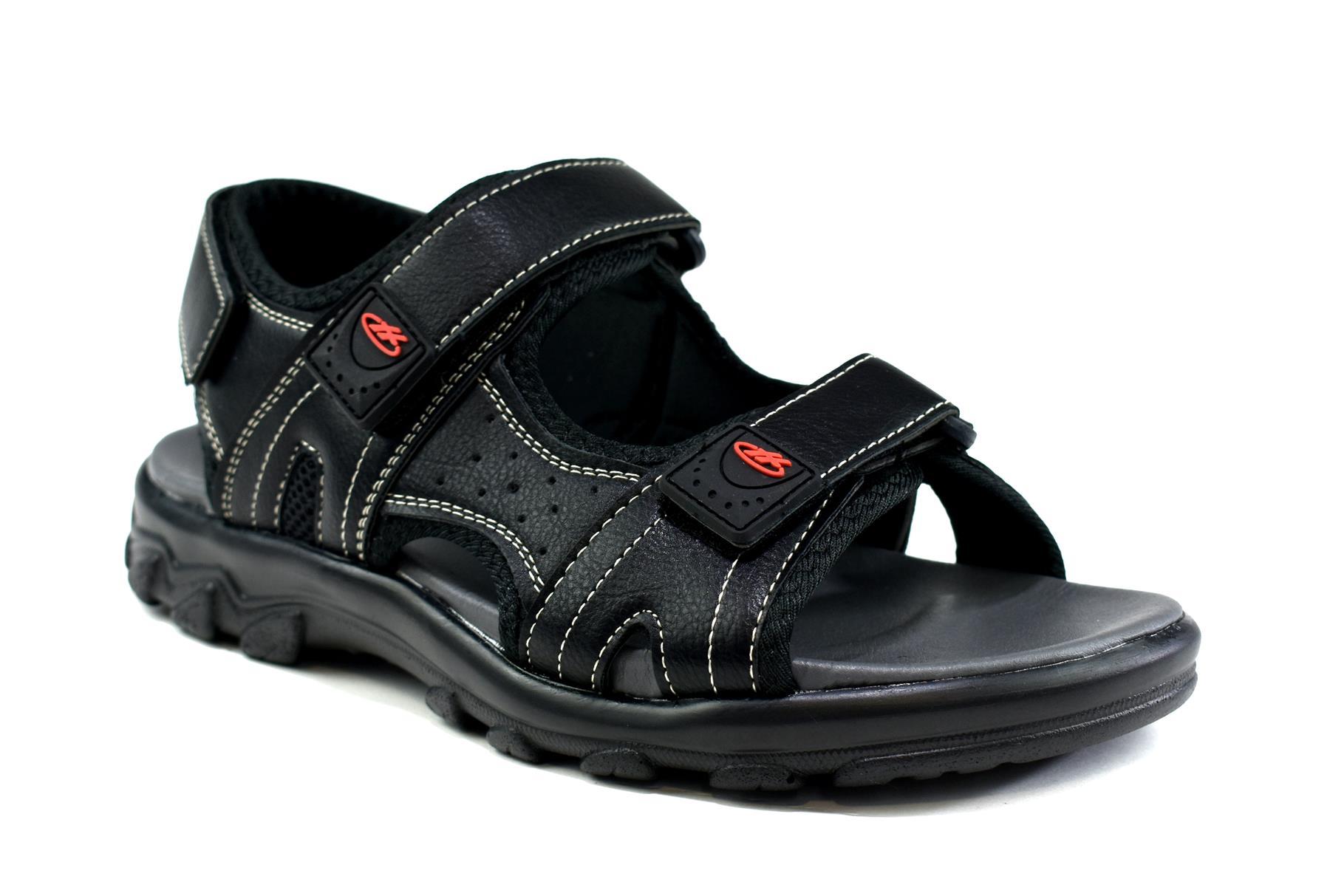 Men's strappy summer sandals made of synthetic PU with a textile lining, showcasing a stylish design suitable for warm weather.