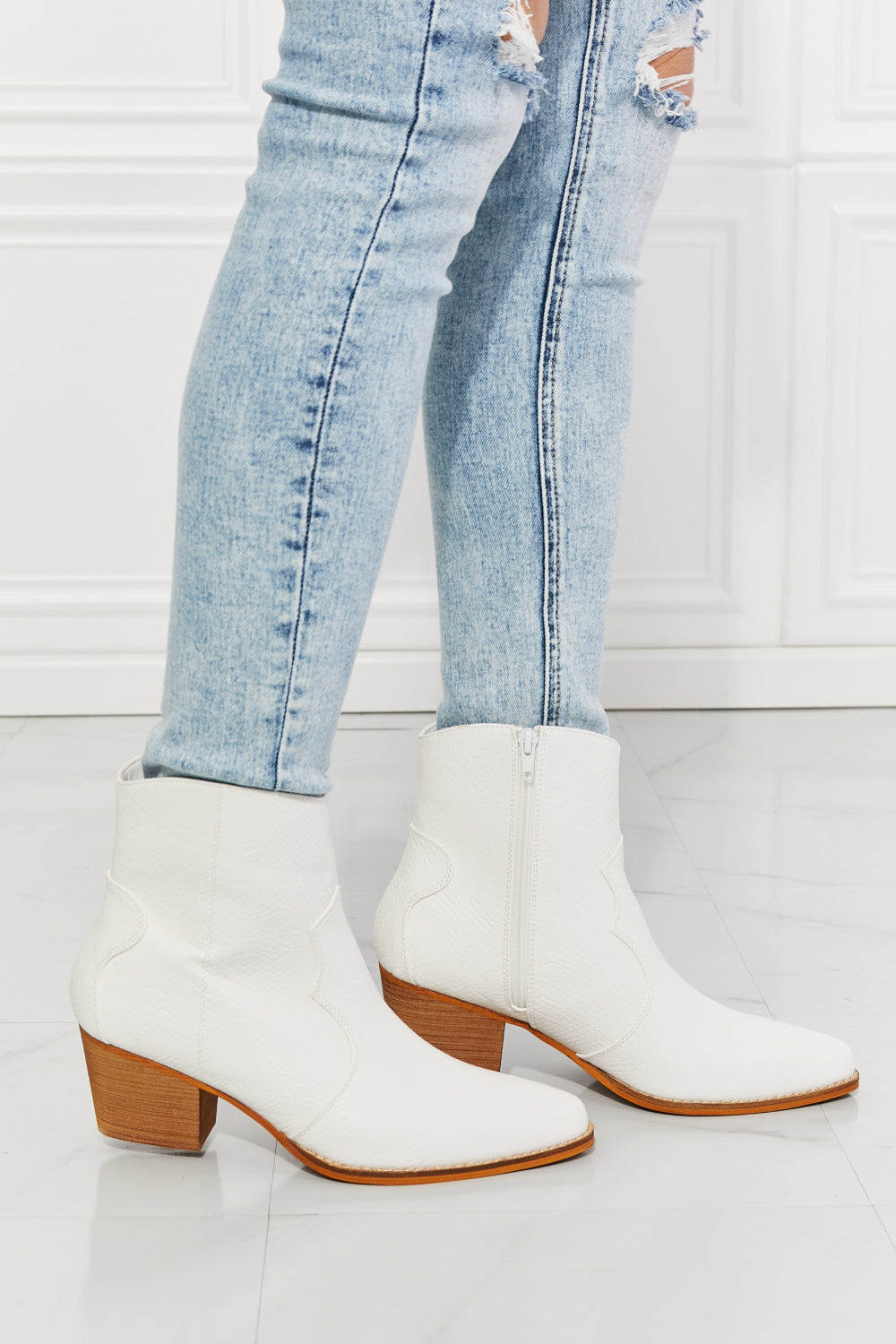 MMShoes Watertower Town Faux Leather Western Ankle Boots in White with pointed toe and low block heel.