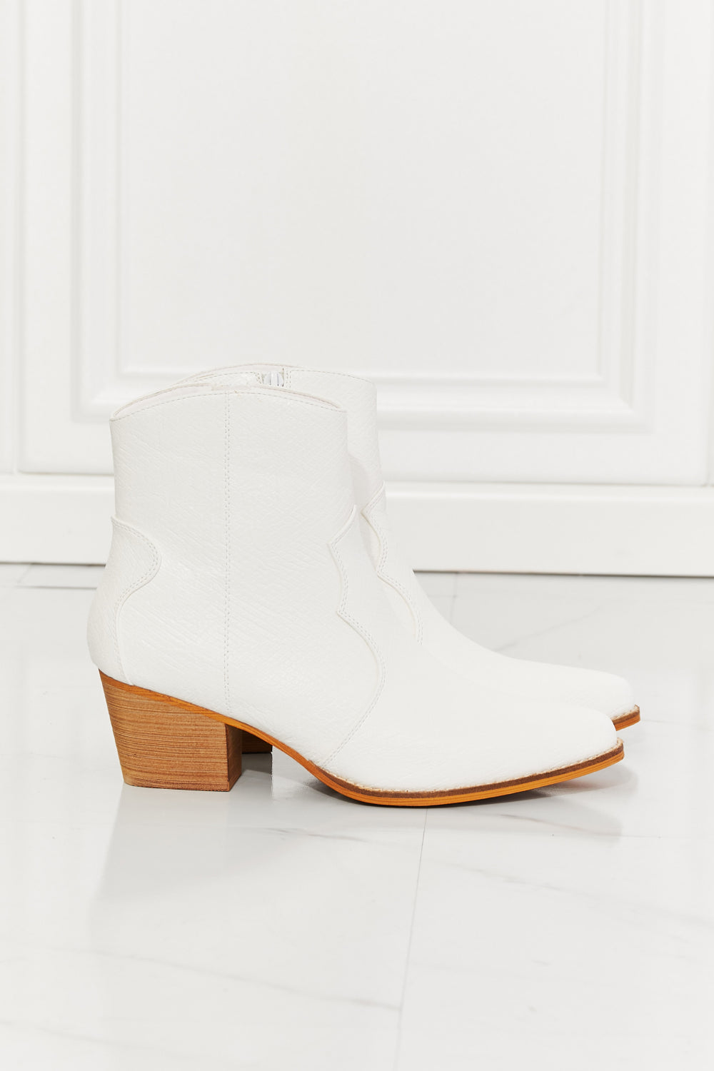 MMShoes Watertower Town Faux Leather Western Ankle Boots in White with pointed toe and low block heel.