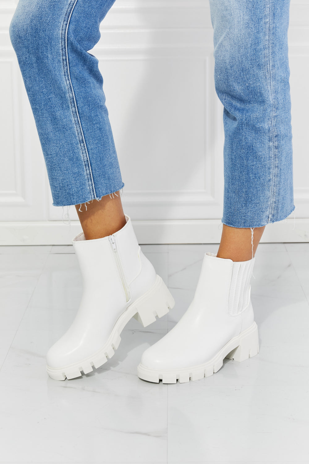 MMShoes What It Takes Lug Sole Chelsea Boots in White, featuring faux patent leather, block heel, and stretchy side panel for easy wear.