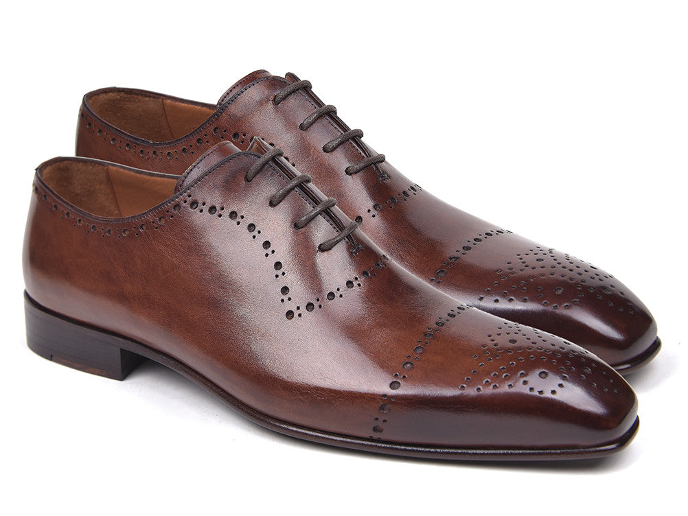 Paul Parkman Brown Classic Brogues featuring antique brown calfskin with perforated decoration and natural leather sole.