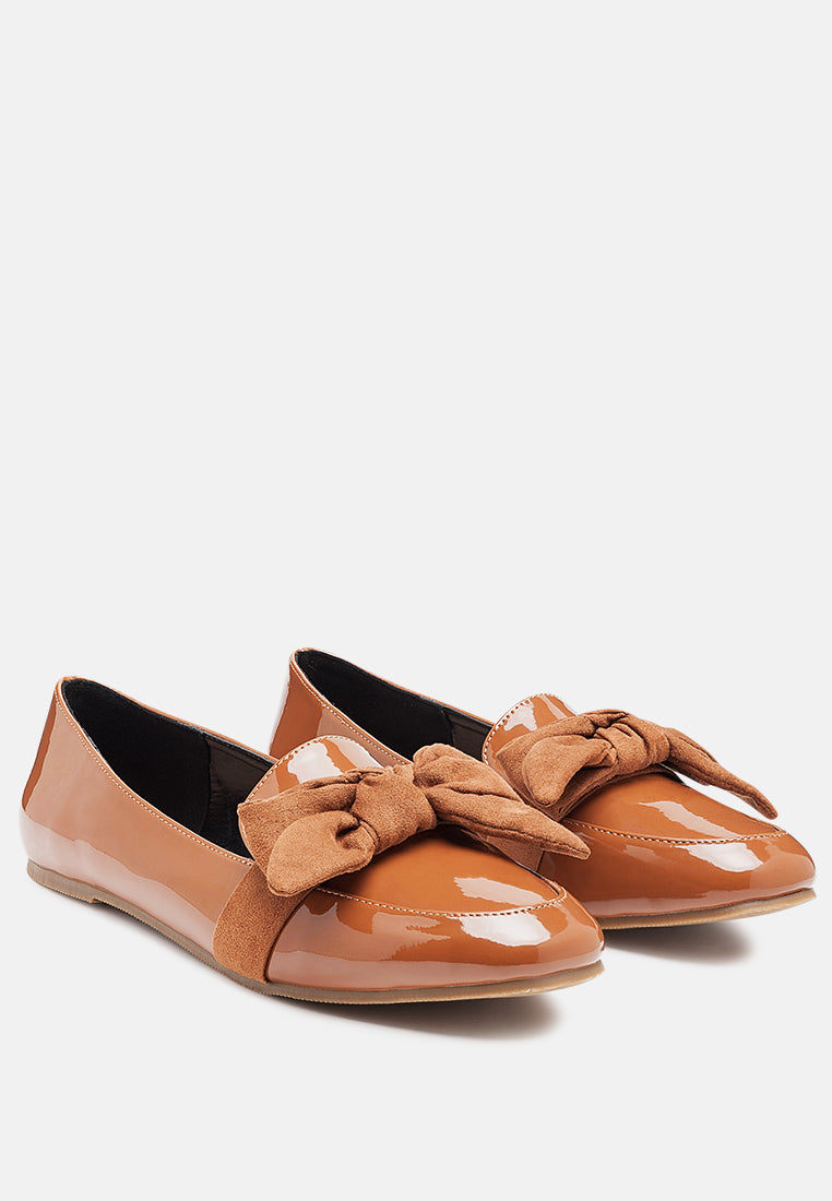 Pecan Pie Loafer featuring a cute bow design, faux suede upper, and durable TPR outer sole, perfect for casual wear.
