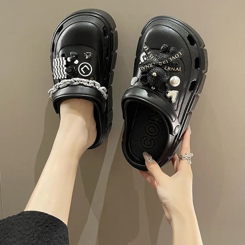 A pair of stylish Sexikinis Platform Slippers in green, black, and white, perfect for summer beach outings.