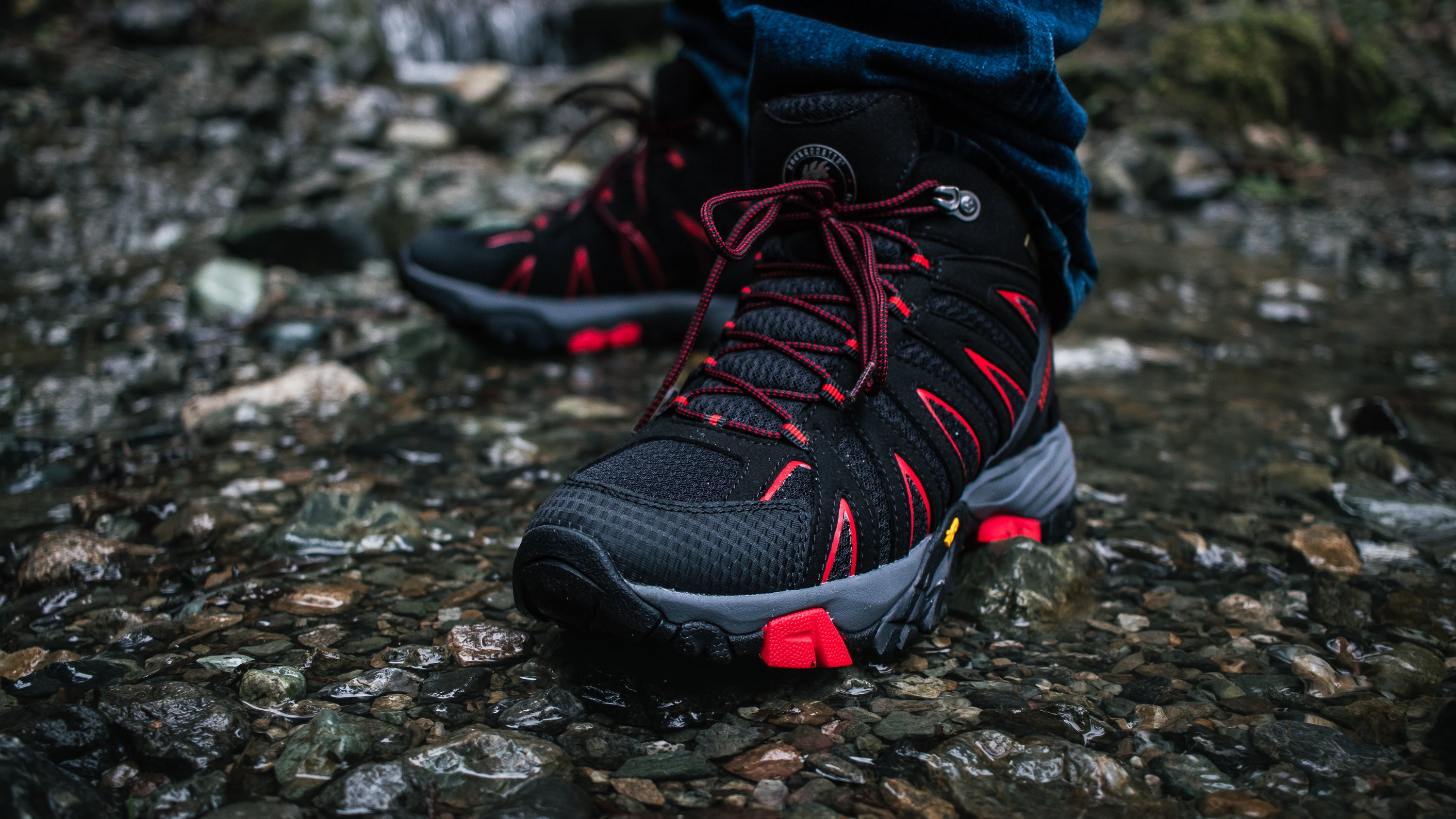ROCKROOSTER Bedrock Black 6 Inch Waterproof Hiking Boots featuring Vibram® outsole and microfiber leather upper, designed for comfort and durability.