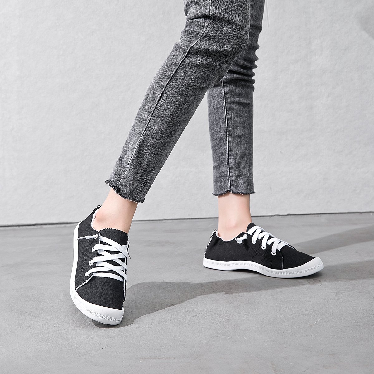 SOBEYO Women's Canvas Sneakers in stylish low top design with lace-up closure and padded insole, perfect for casual wear.