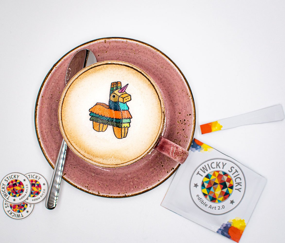 Klopfperdchen treat featuring a Twicky Sticky with Bourbon vanilla flavor, beautifully presented for festive occasions.