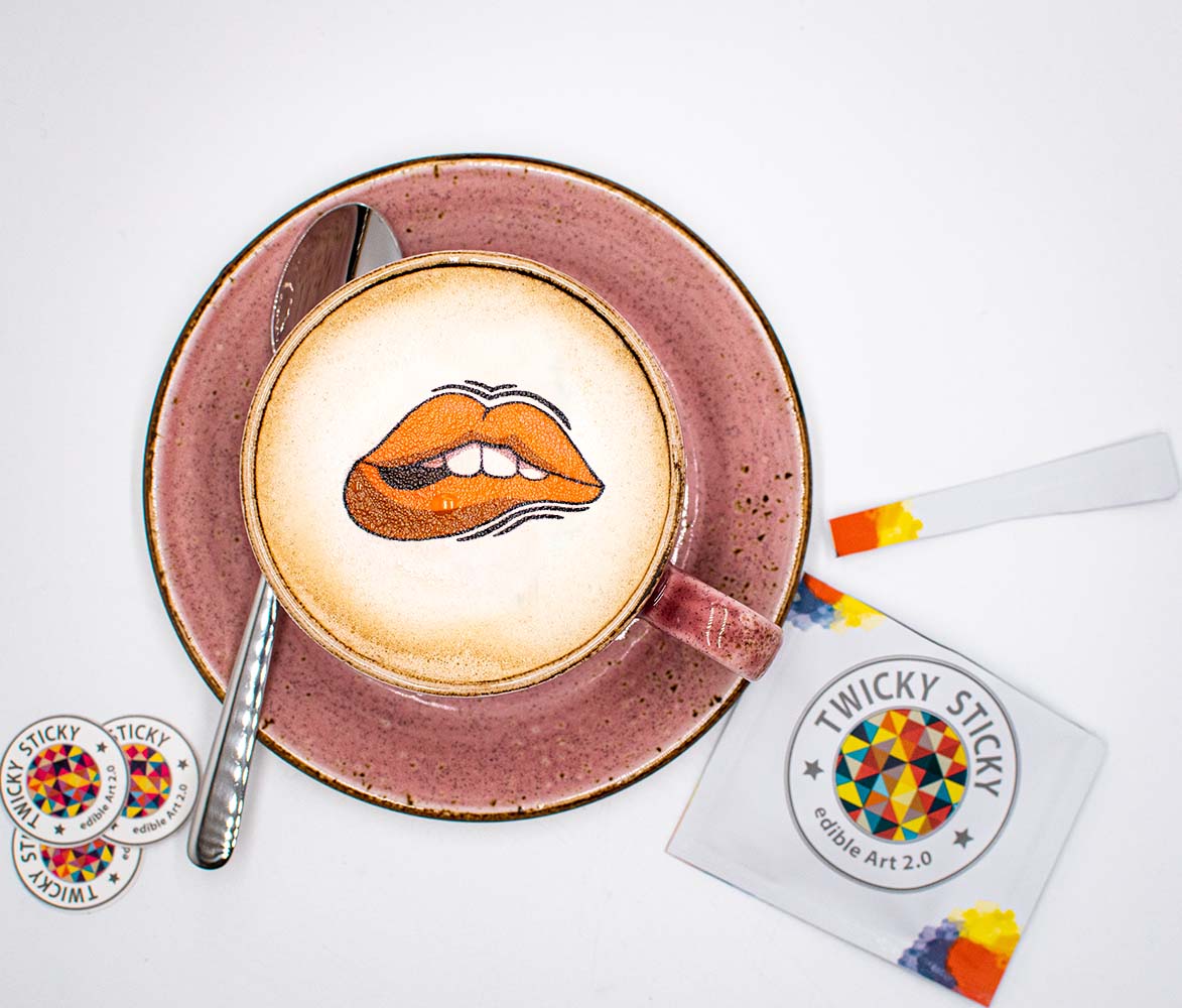 Schmatzerl Twicky Sticky treats in a folding box, showcasing their Bourbon vanilla flavor and compact size.