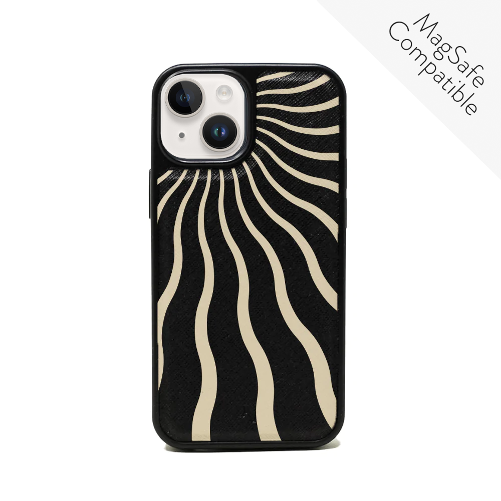 MAAD Classic Black Sun Rays Leather Case for iPhone 14 Plus, featuring vegan saffiano leather and a soft rubber rim.
