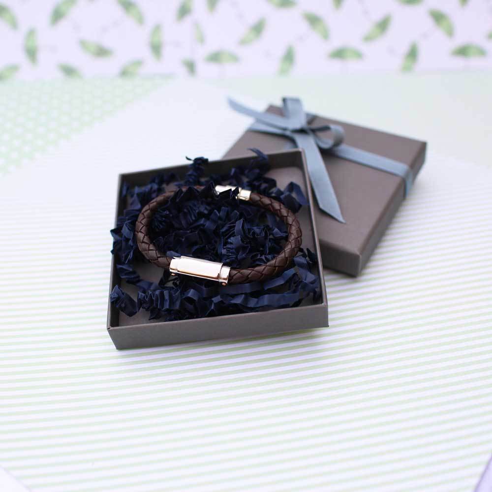 Handwriting Engraved Twisted Leather Bracelet featuring a stylish design with a magnetic clasp and personalized engraving.