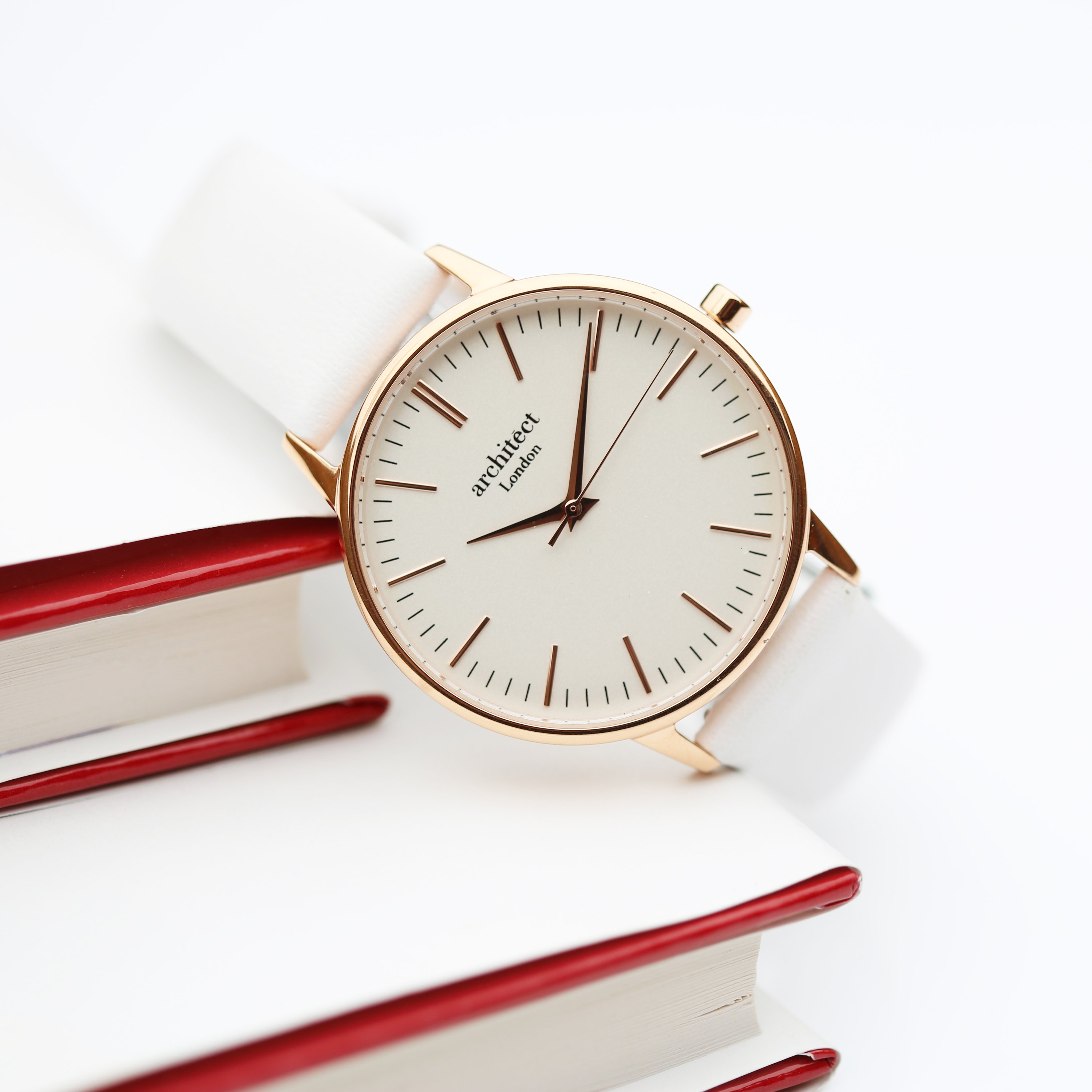 Ladies Architēct Blanc watch featuring a white genuine leather strap and personalized handwriting engraving on the back.