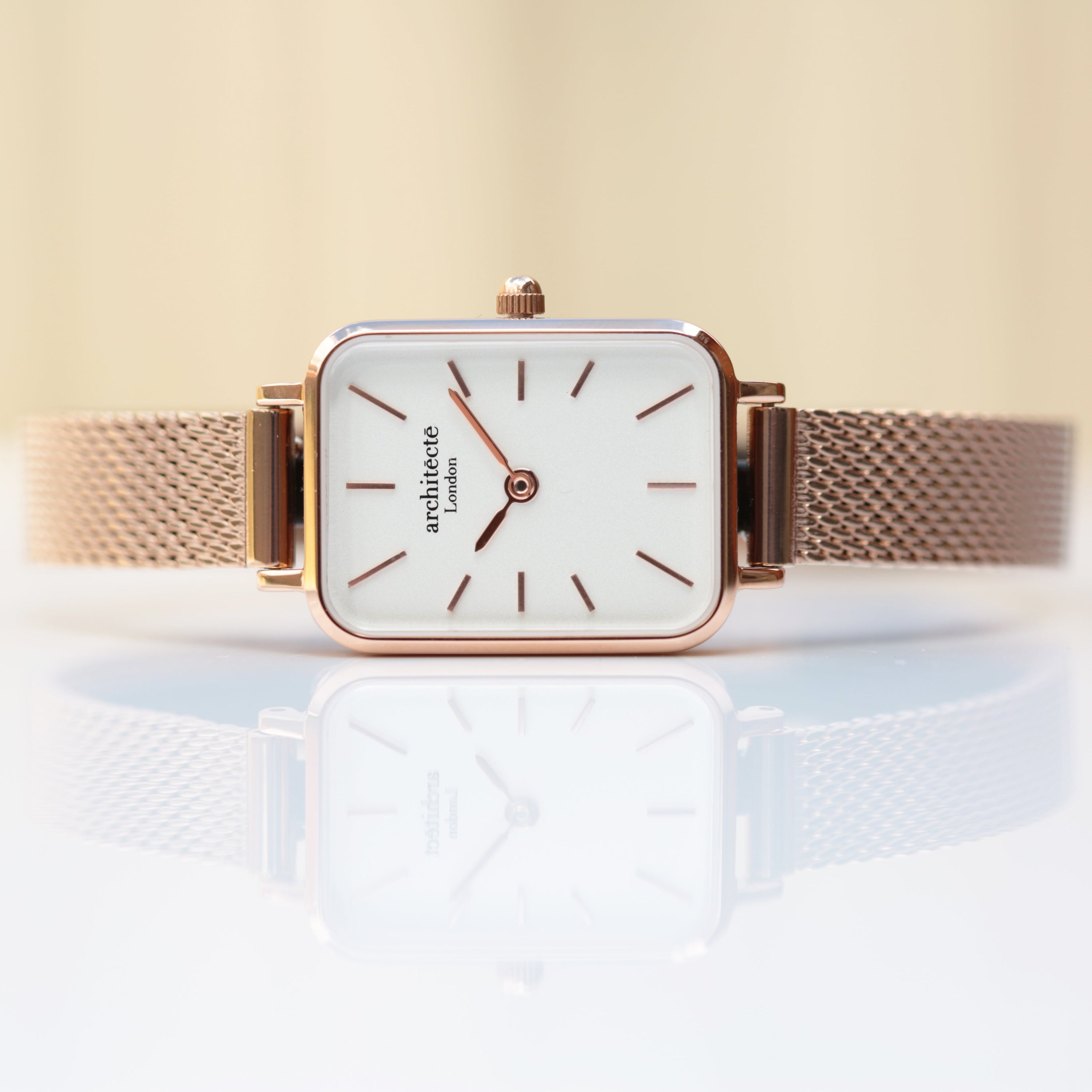 Ladies Architēct Lille watch in rose gold with a modern font engraving, featuring a stainless steel case and a handcrafted mesh strap.