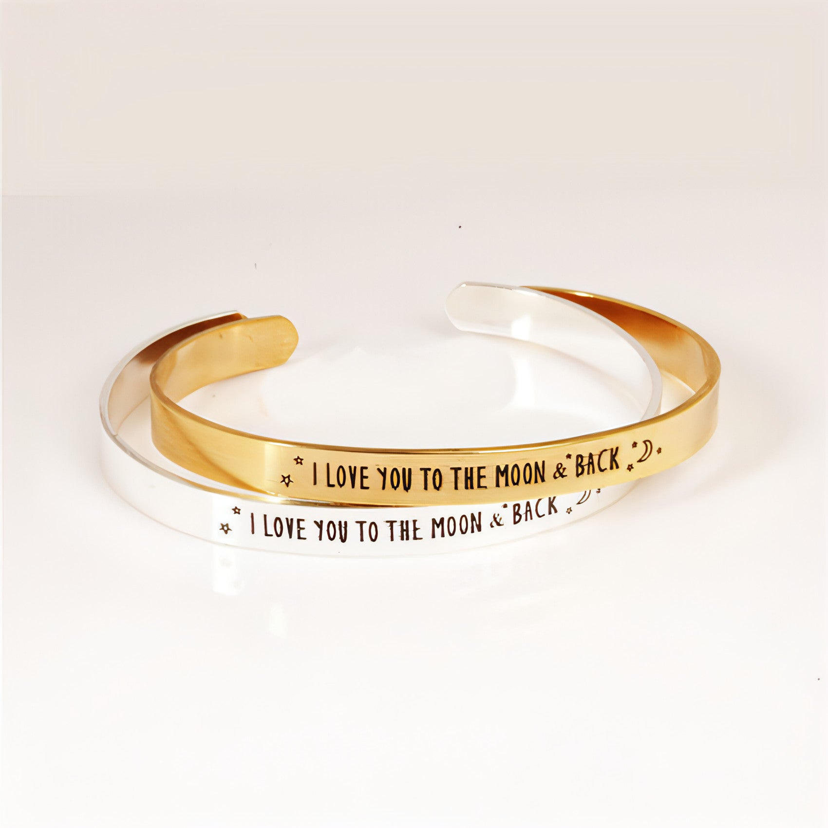 Size Adjustable Jewelry Lettering I Love You Bracelet in gold, silver, and rose gold finishes, showcasing its elegant design.