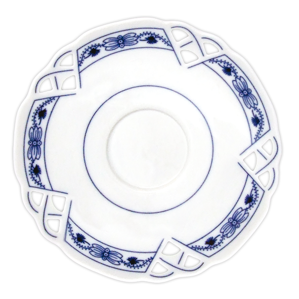 A beautifully crafted 6-inch decorative saucer made from high-quality onion porcelain, featuring intricate traditional designs.