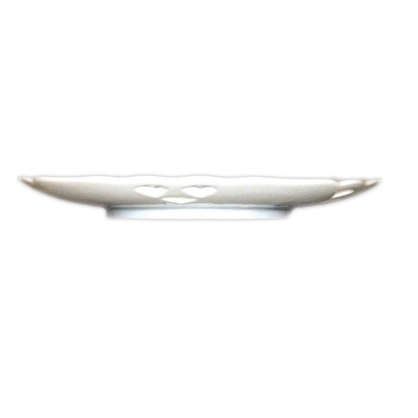 A beautifully crafted 6-inch decorative saucer made from high-quality onion porcelain, featuring intricate traditional designs.
