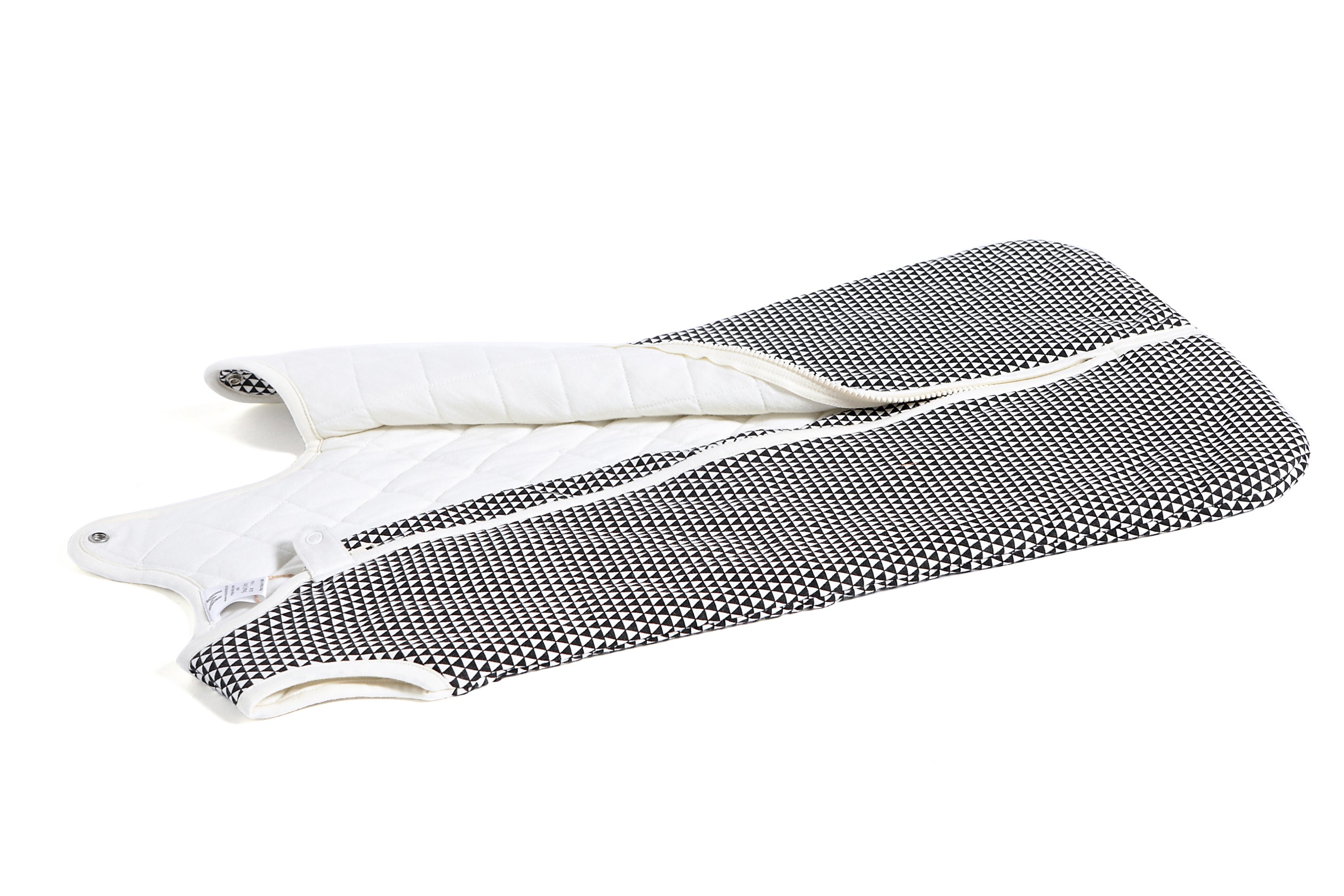 GREENWICH Baby Sleep Bag in quilted design, made from 100% organic cotton, featuring a right shoulder snap and elegant patterns.