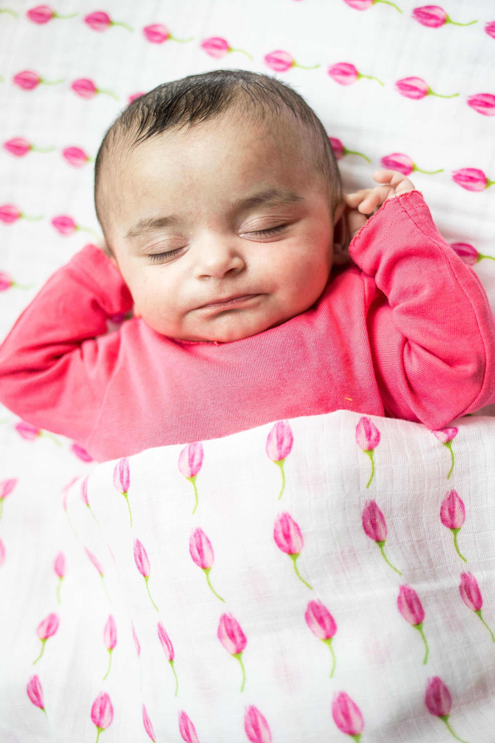 Organic Swaddle - Flower Bud made from soft GOTS certified cotton, featuring a delicate floral design, perfect for wrapping babies comfortably.