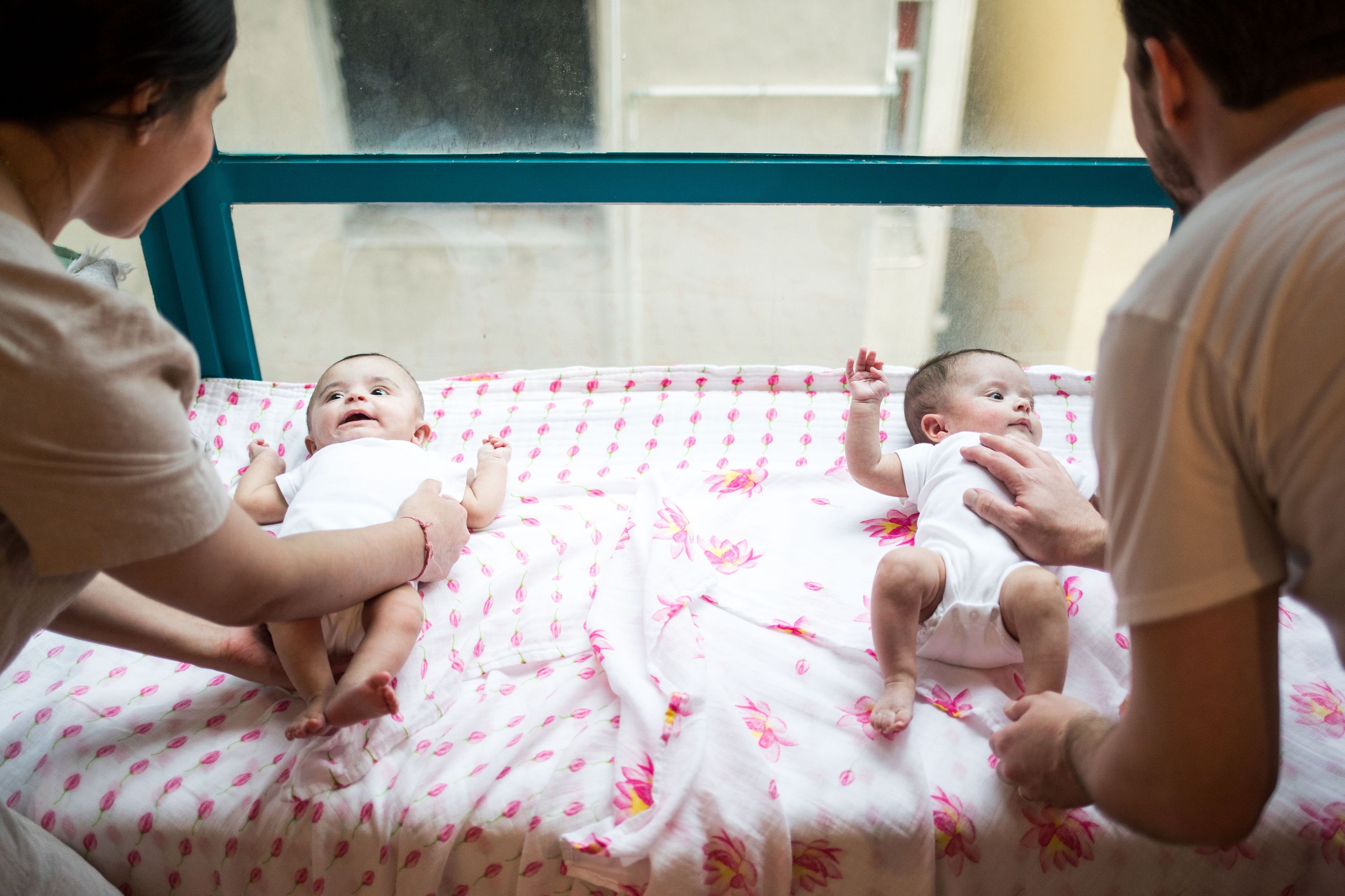 Organic Swaddle - Flower Bud made from soft GOTS certified cotton, featuring a delicate floral design, perfect for wrapping babies comfortably.