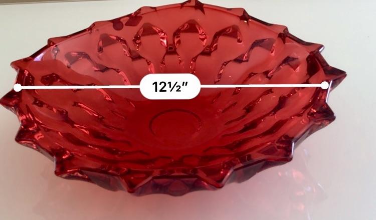 A stunning SAMBA Red Shallow Bowl made of lead-free Czech crystal, showcasing its unique shape and luxurious design.